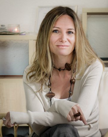 Portrait de Valérie Romanens, nutritionniste et hypnothérapeute à Nyon